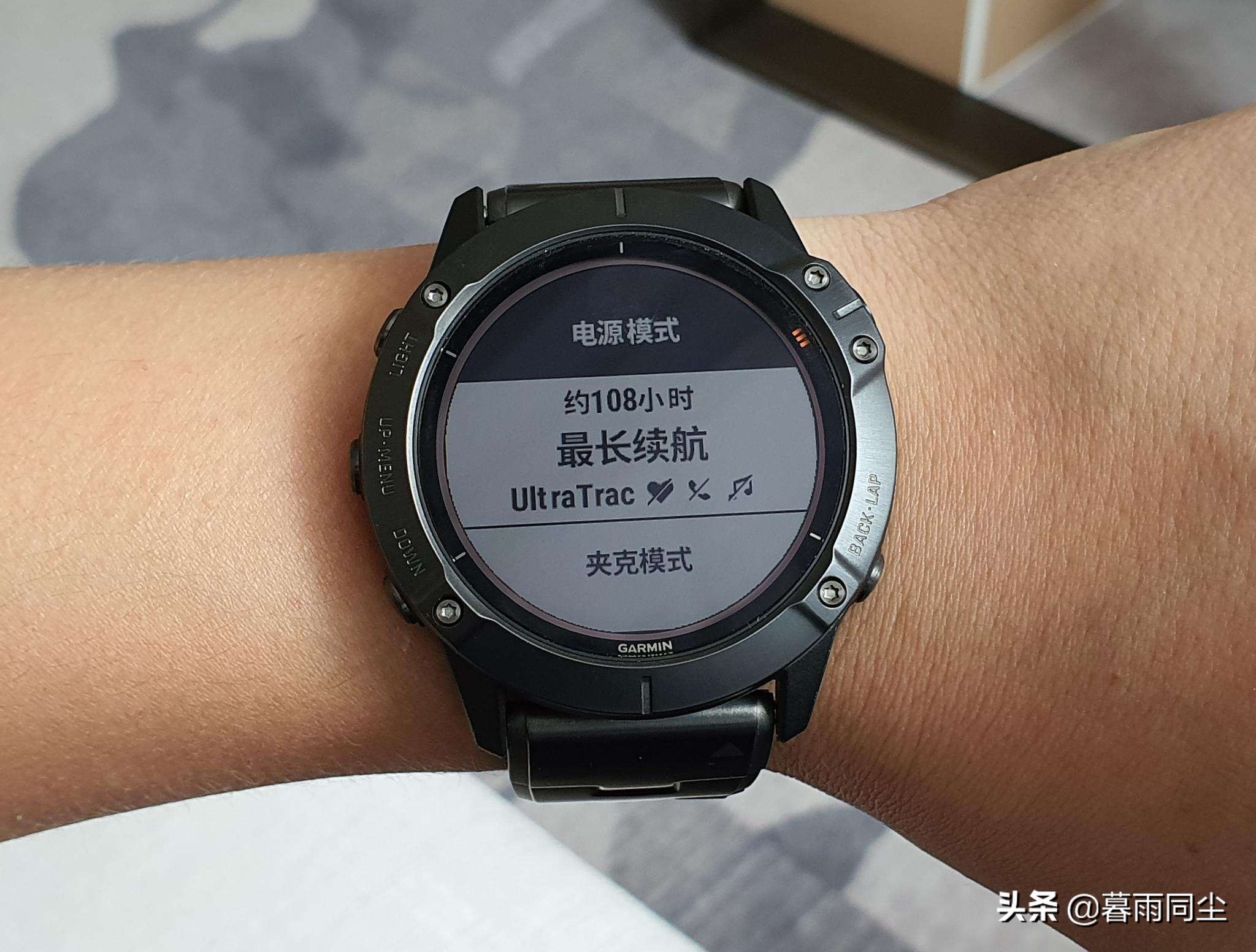 户外探险手表500以内推荐,背包客苹果手表