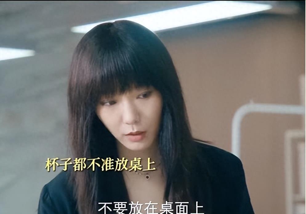 王珞丹脱戏,37岁的王珞丹有多迷人