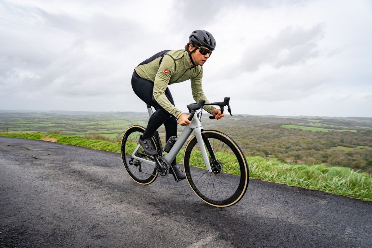 trek崔克speedconceptslr7,崔克trekcheckpointslr7是真空胎吗