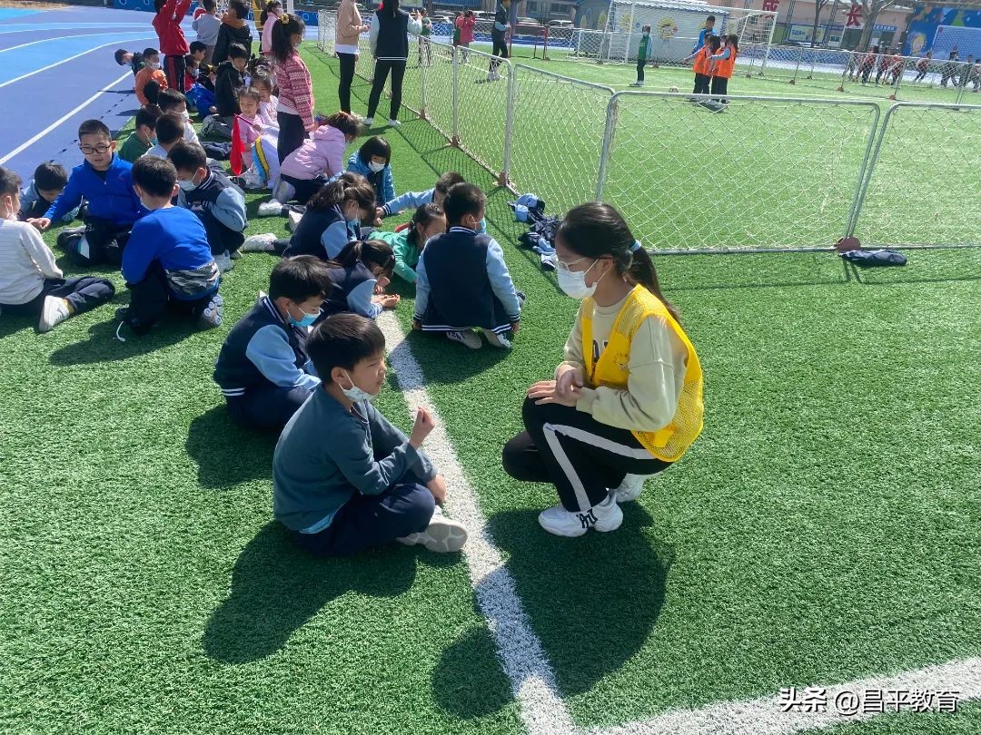 人人踢足球,世界中学生足球世界杯