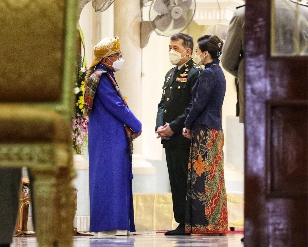 苏提达穿着华丽,苏提达秀高清图片