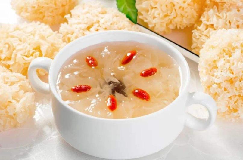 银耳汤怎么煮都不出胶怎么补救,银耳汤如何煮才能出胶