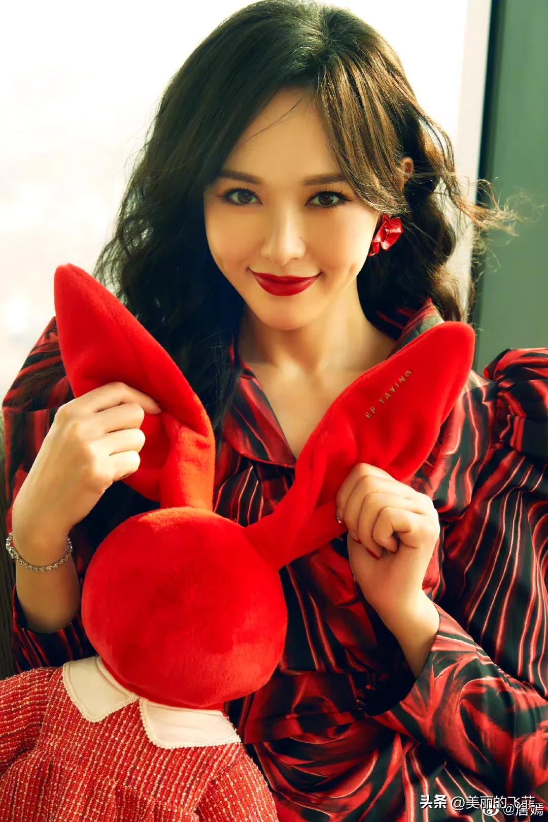 唐嫣：性感而又迷人