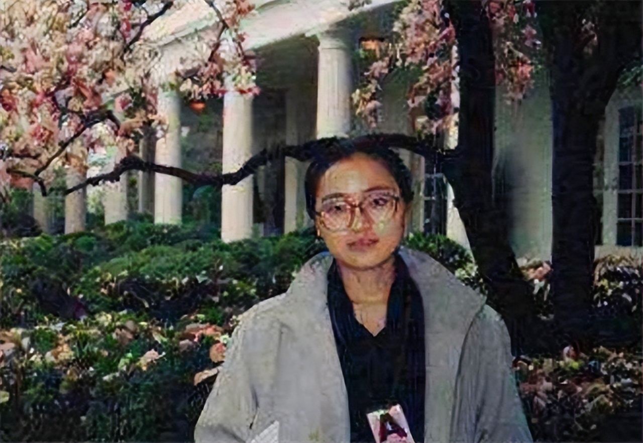 南德集团牟其中和小姨子不离不弃,南德集团牟其中小姨子