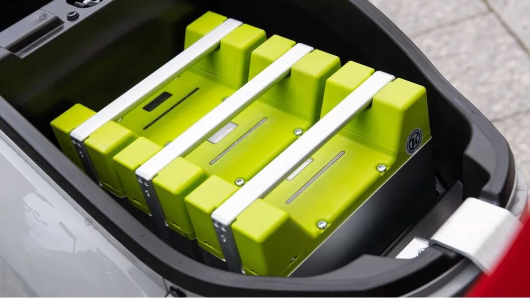 中国最新电动小型踏板,量产小踏板