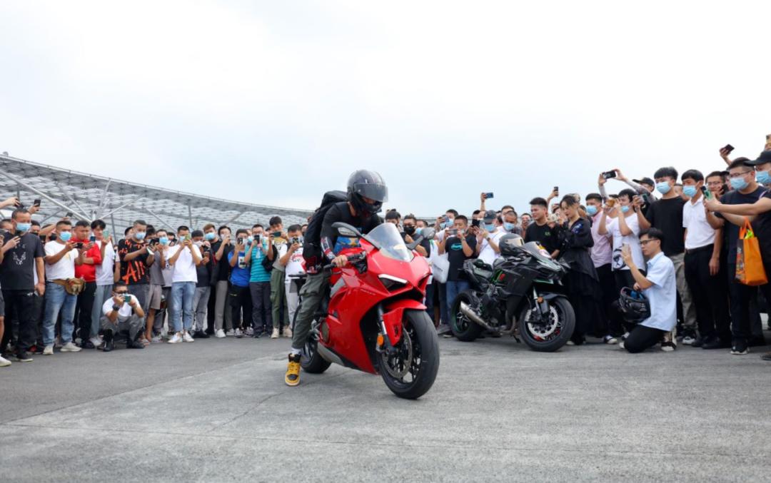 冬季摩托车保养教程,摩托车保养从零开始教学