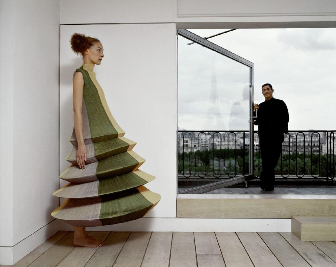 衣蜜｜赋予织物生命的褶皱大师—三宅一生