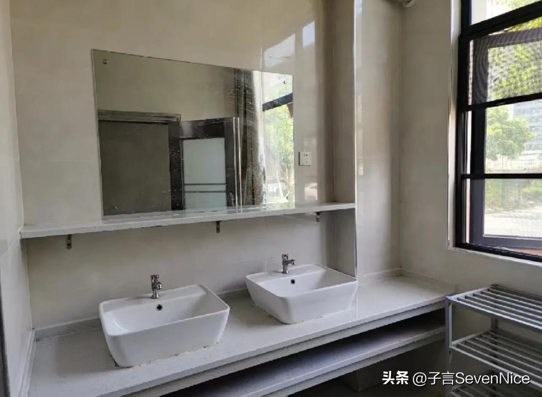 江西外语外贸职业学院学费多少,江西外语外贸职业学院报名代码