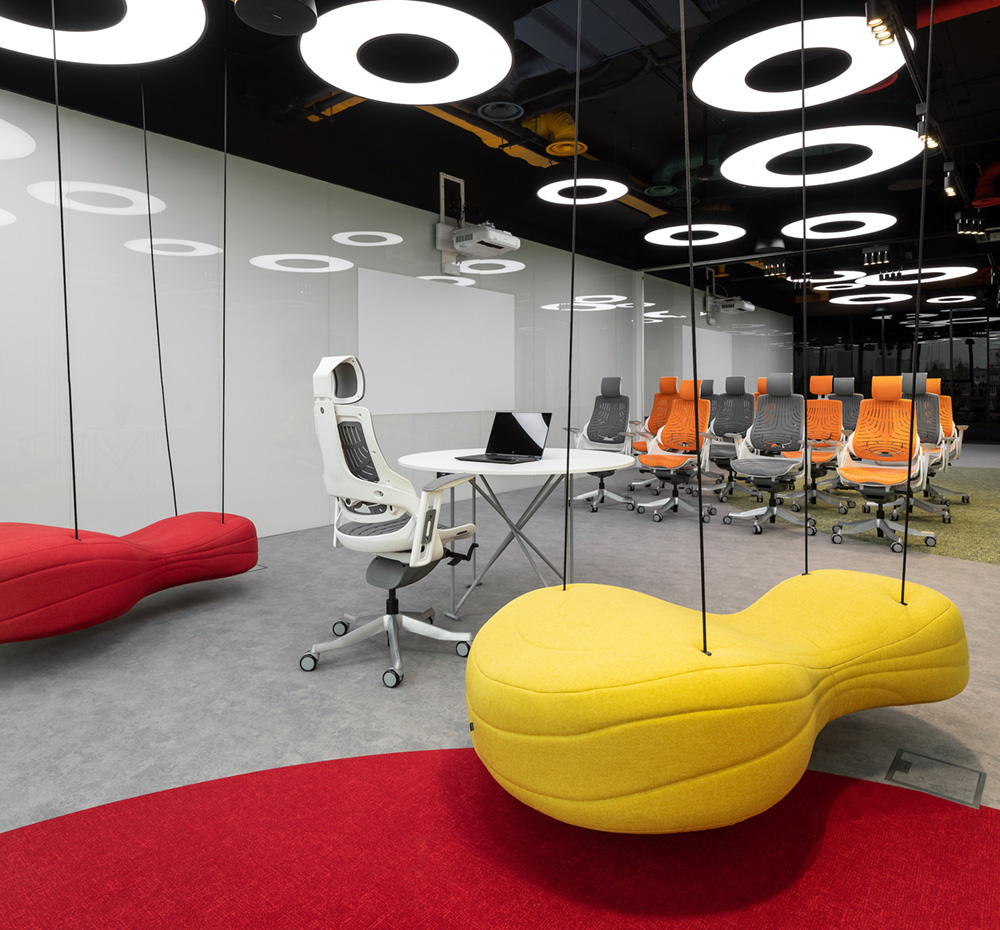 趣味纷呈教育平台Academy2.0基辅办公场所设计欣赏