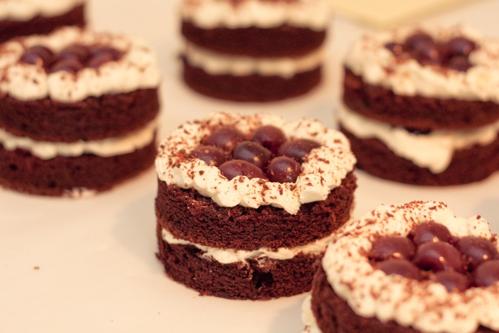 德国人的酸菜和香肠 (香肠德国美食)