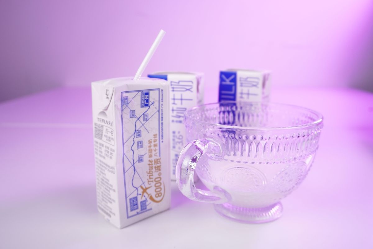 天润浓缩纯牛奶适合多大小孩子喝,口感纯正奶香浓郁