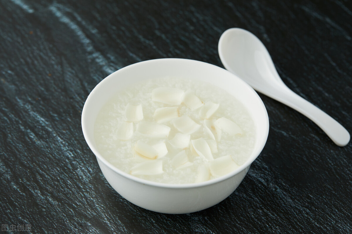 平常要注意什么不会得肺癌,老人饮食不是越清淡越好