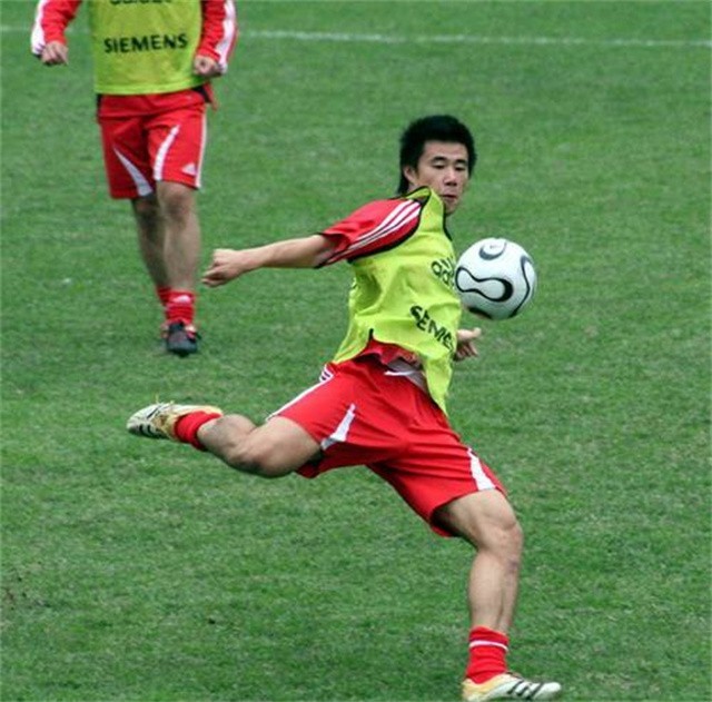 董方卓陨落的天才,天才球员董方卓的残酷答案