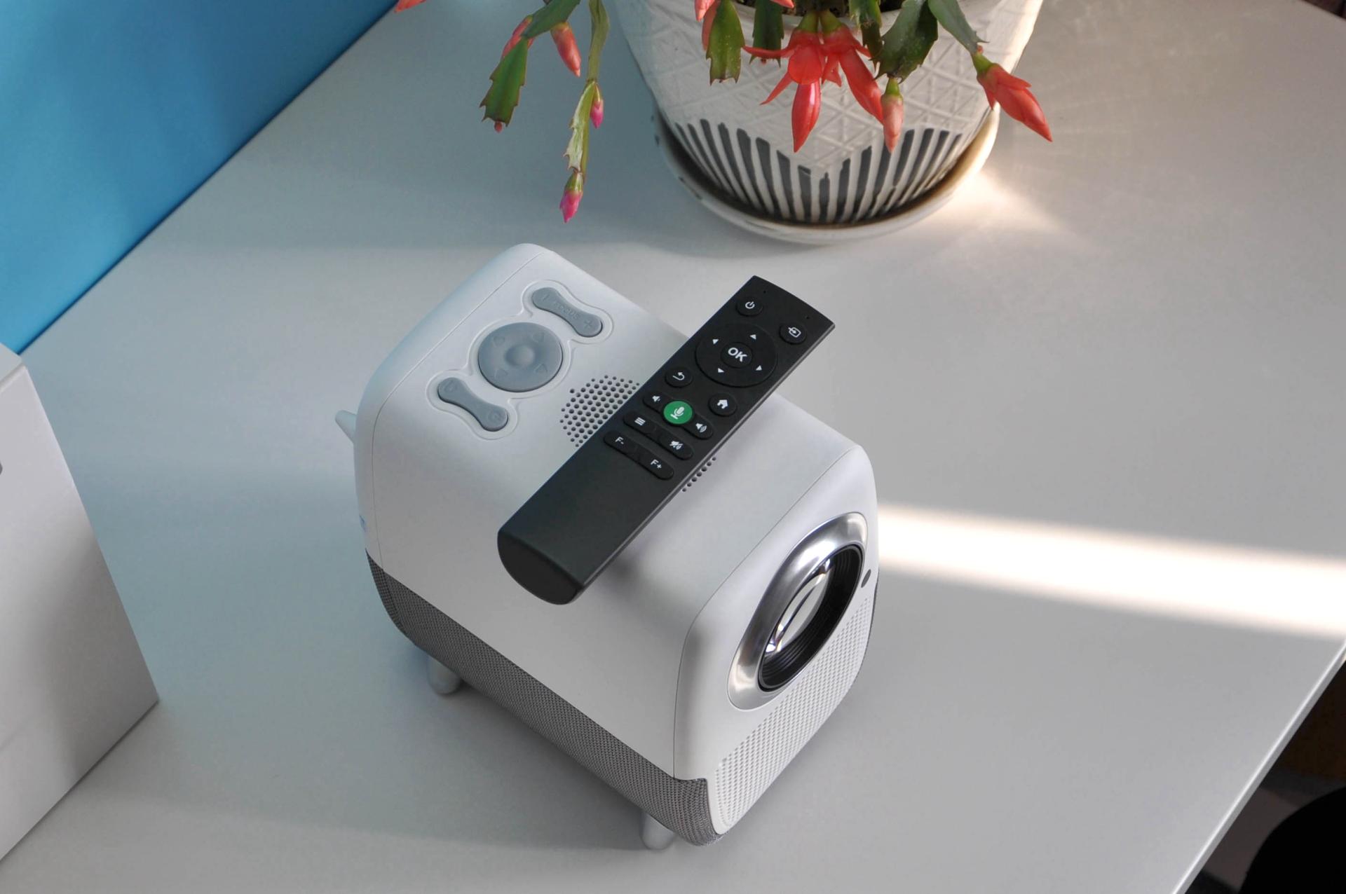 泰捷WEBOXT1投影仪测评,泰捷weboxt1投影仪和m6哪个好