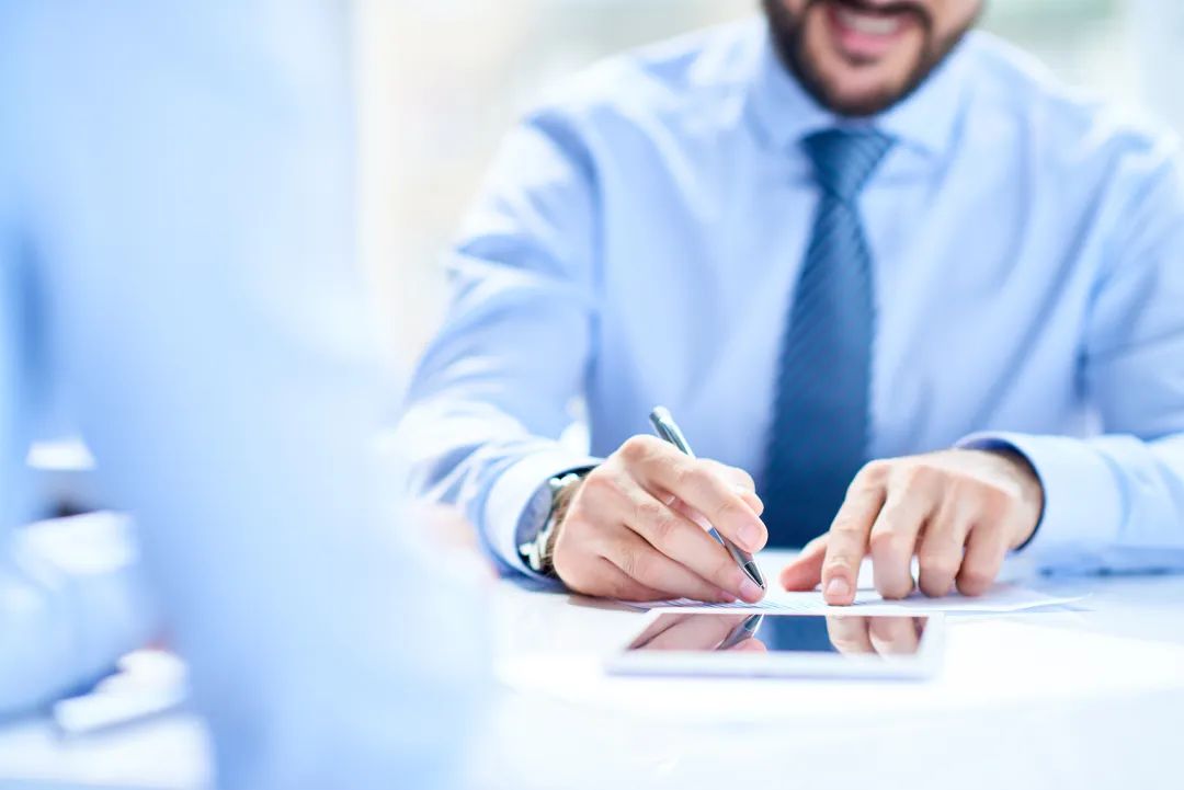 强强联合，心联互通签约广东、*疆新**总代理