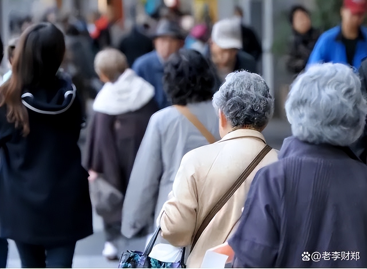日本房价暴跌后没买房的过得怎样,日本房价暴跌没买房子的人怎么样