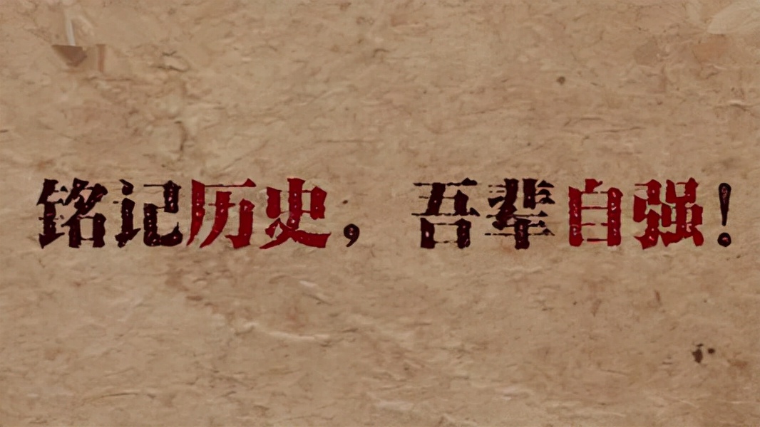 上海震旦女教师身份被曝:来头不小,武汉大学毕业,与方方是姐妹