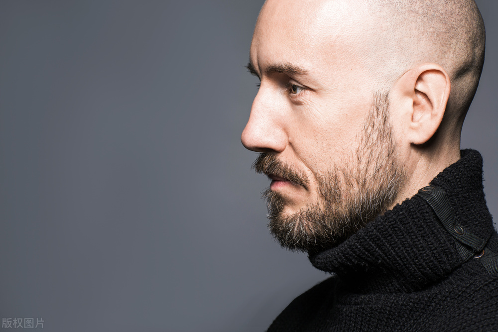 中年最大的成熟就是关闭朋友圈,中年人我们慢慢关掉了朋友圈