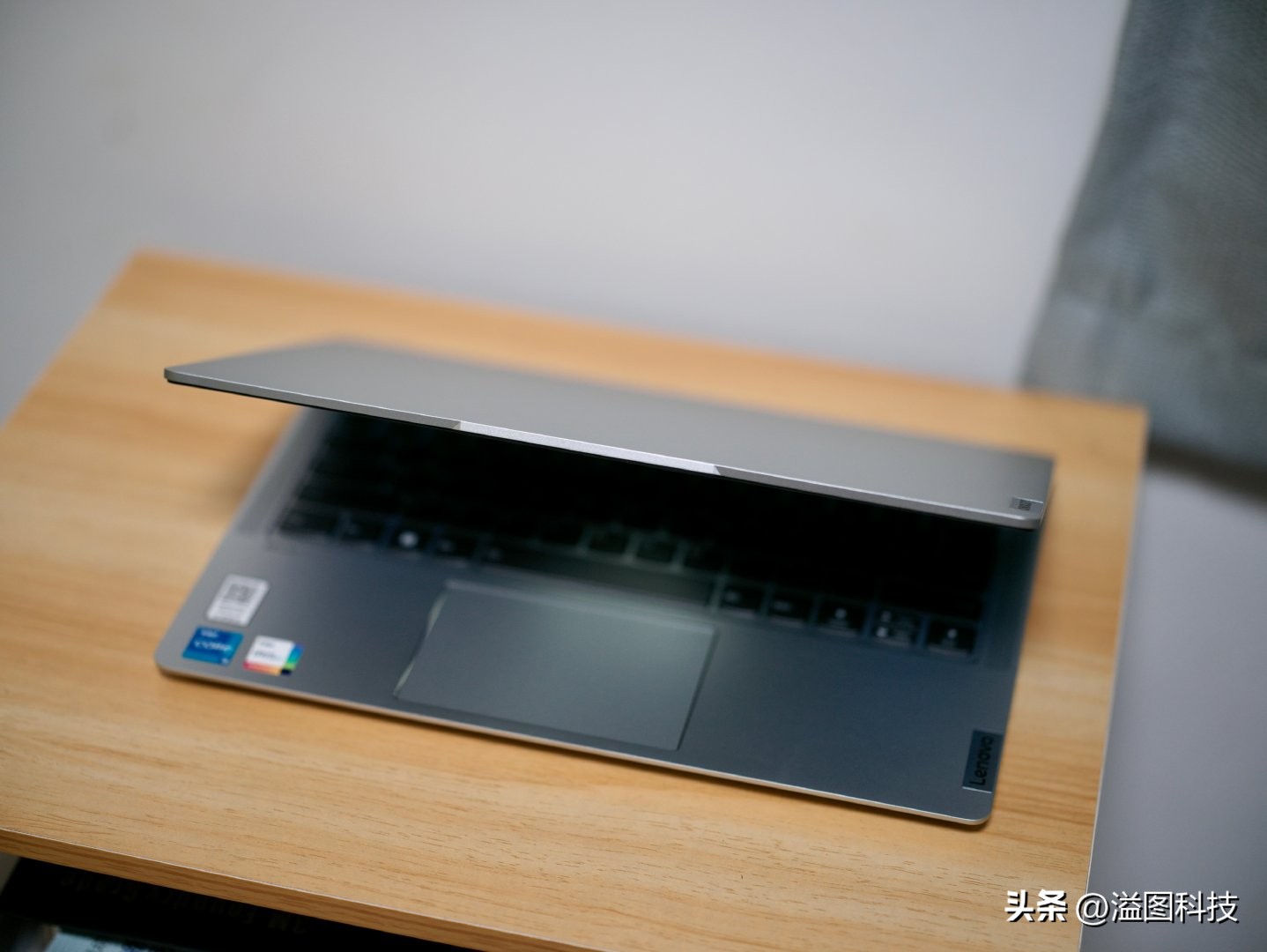 thinkpade14和小新air14,联想小新air14plus2022酷睿版评测