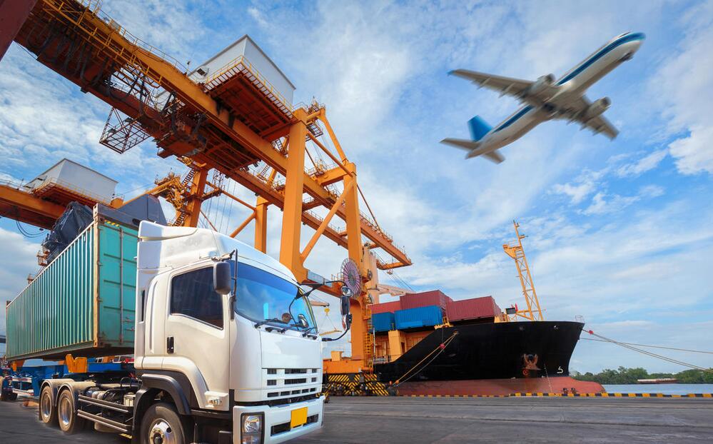 海外集运仓快递费用怎么算,集运仓发往海外运费多少钱