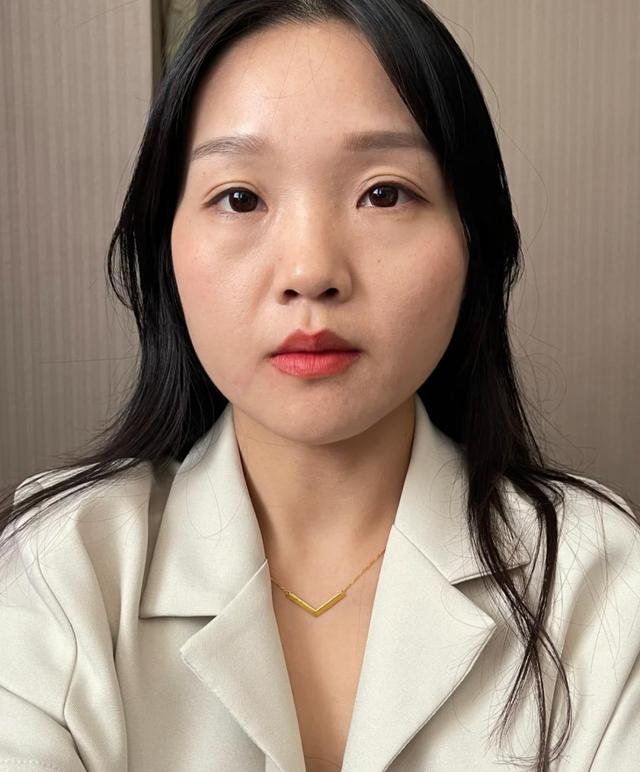 是不是不擦粉底液皮肤会慢慢变好,每天化妆的女孩好不好