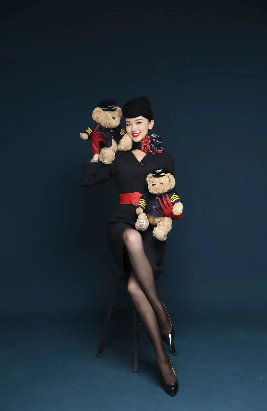 空姐做直播收入,空姐做抖音赚钱吗