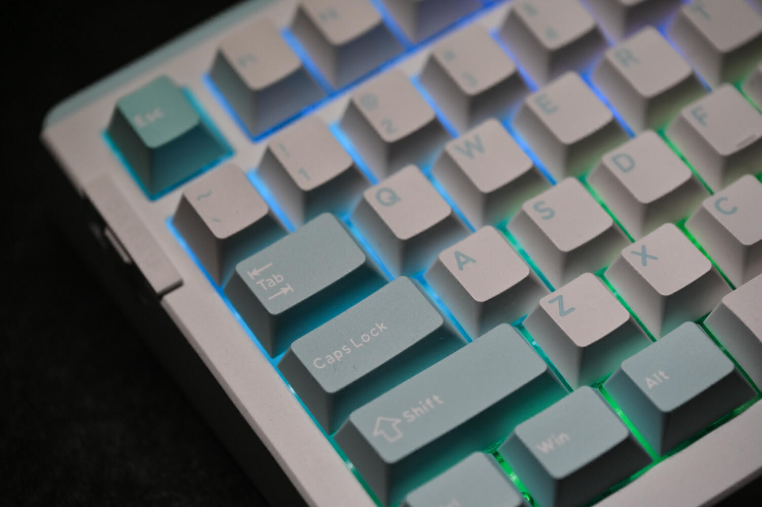 达尔优键盘a87紫金轴功能介绍,达尔优a81键盘评测