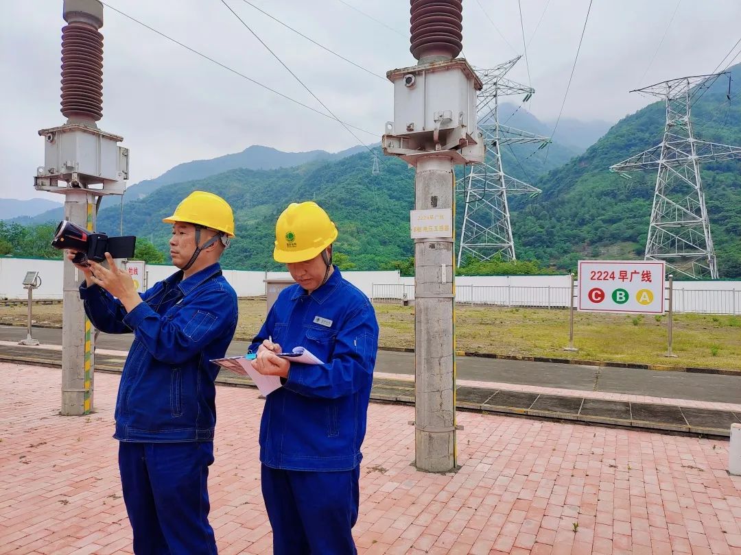 2022高考必胜全程护航,高考必胜屏保