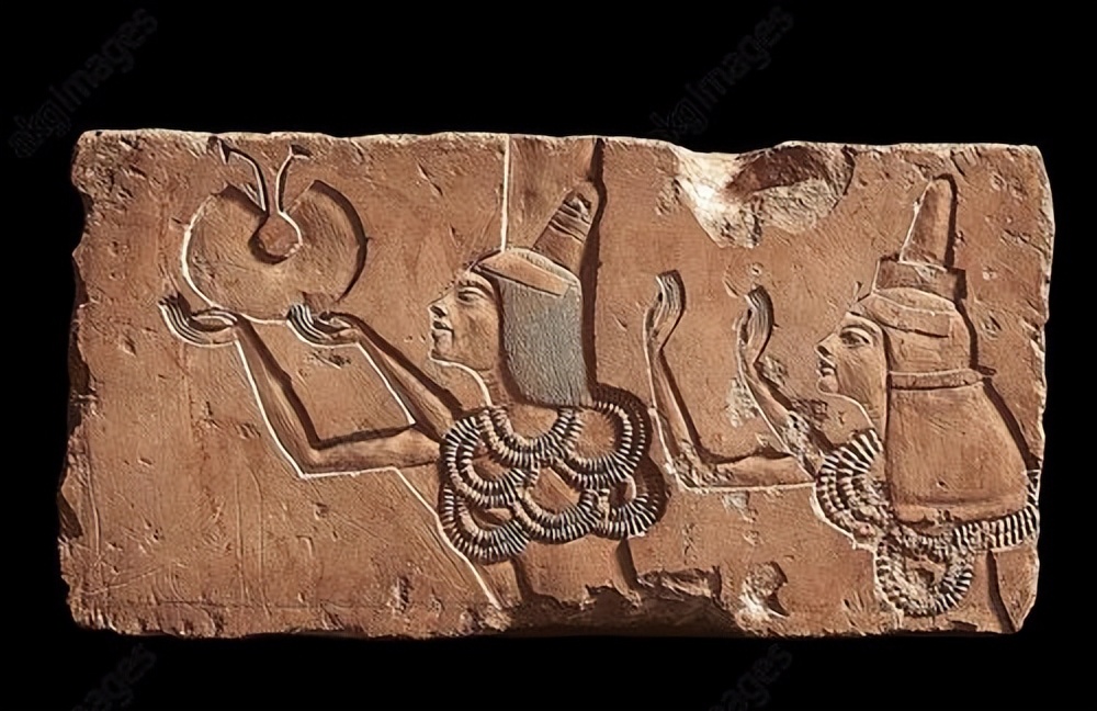 古埃及时期的雕塑壁画的基本特点,古埃及壁画体现了什么