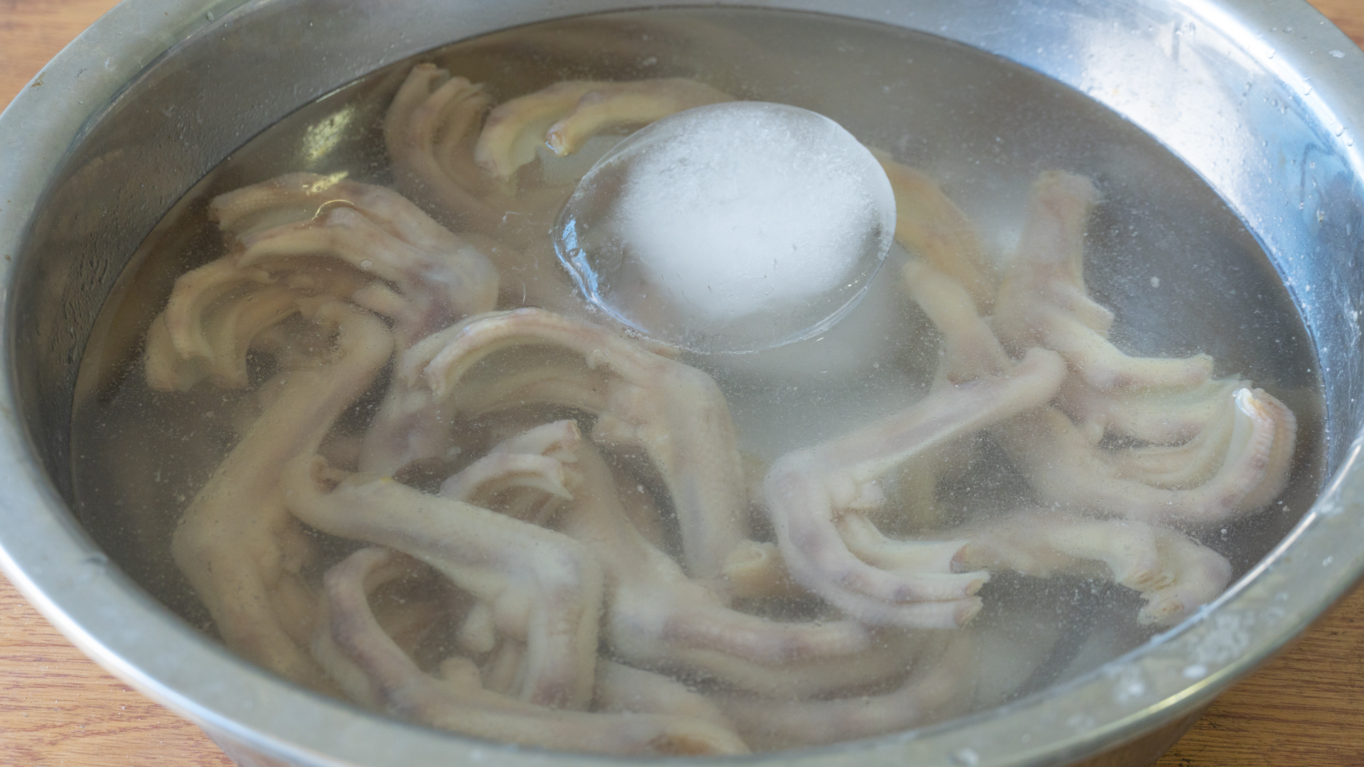 冬天的老鸭怎么做好吃又营养,秋冬季鸭的做法