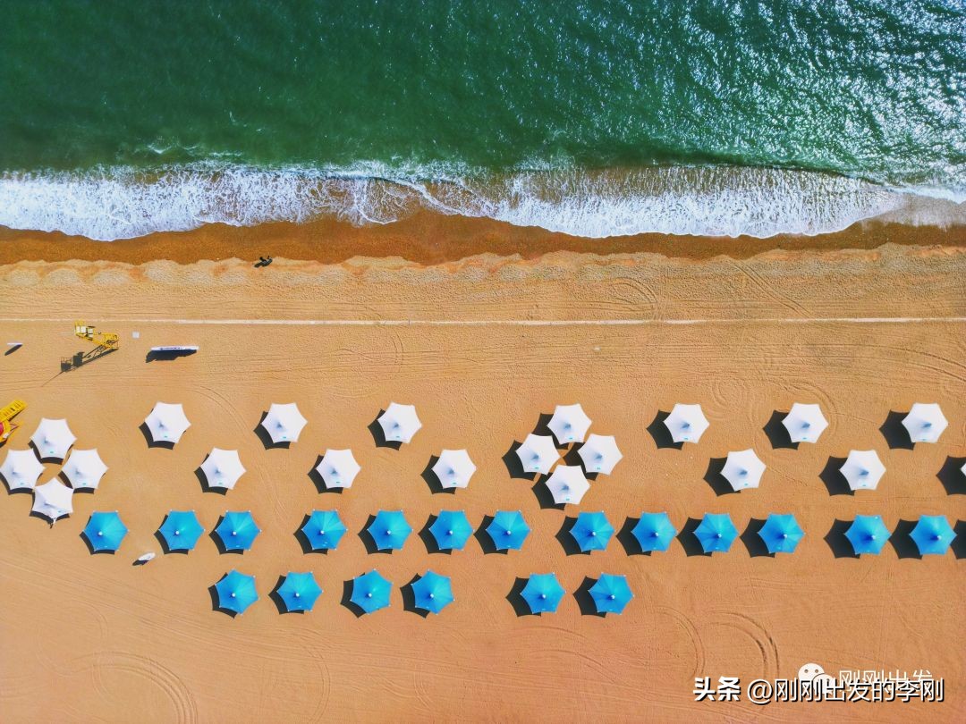 大连最美的浴场之一，金石滩十里黄金海岸，太美了吧