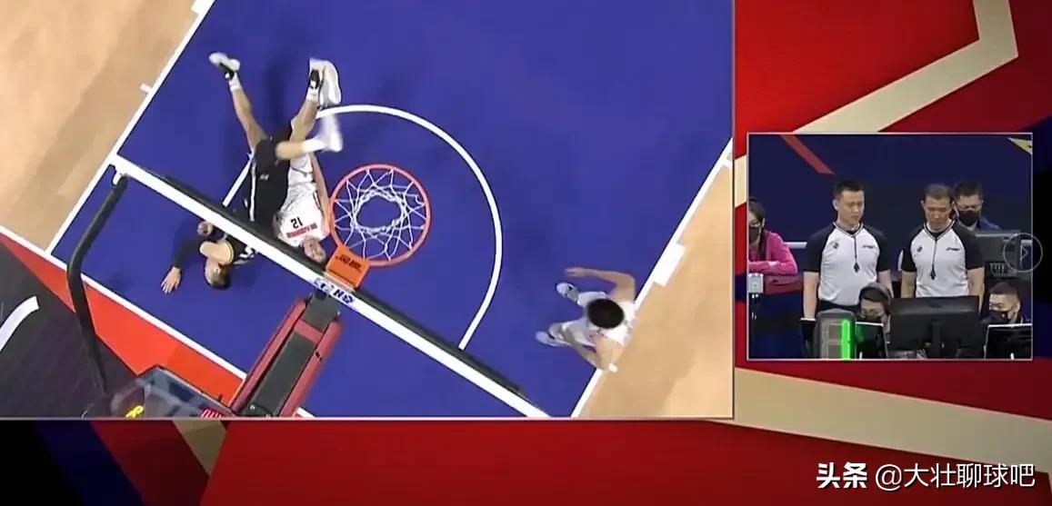 苏伟怒喷队内小将视频,苏伟骂杨鸣