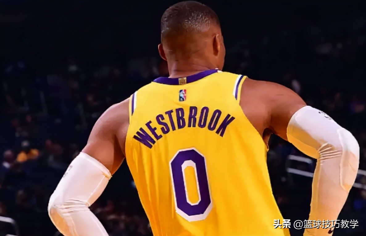 虎落平阳被犬欺啊,虎落平阳被犬欺金毛狮王