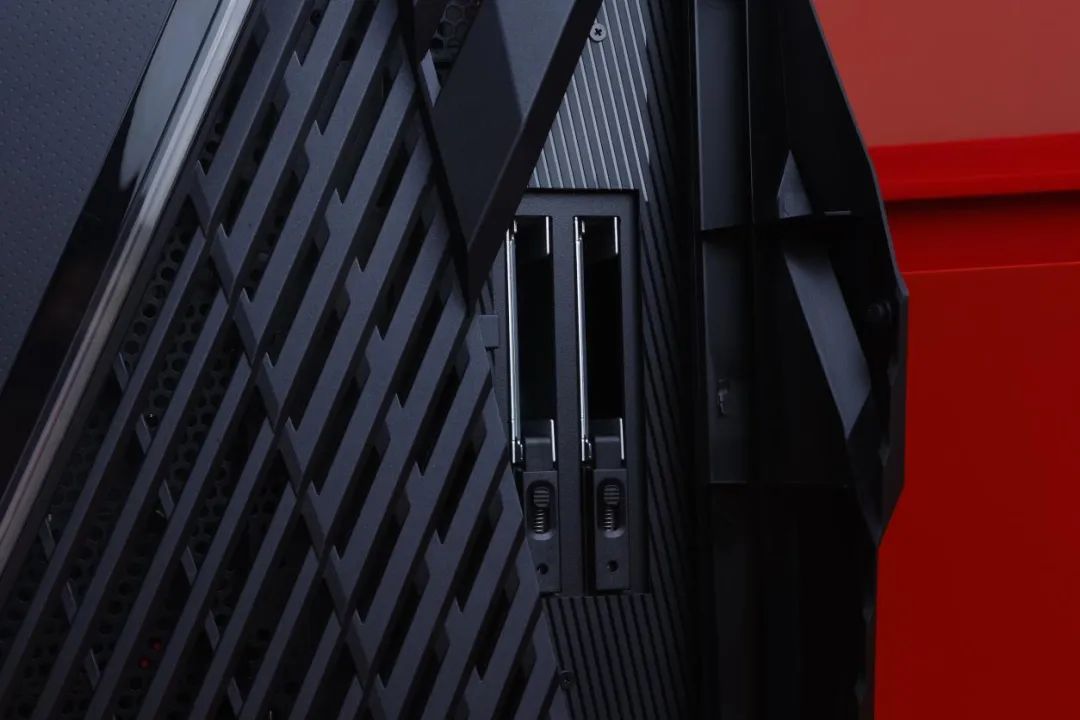 ROG分体水冷主机测评,rog枪神x水冷旗舰电竞游戏台式机