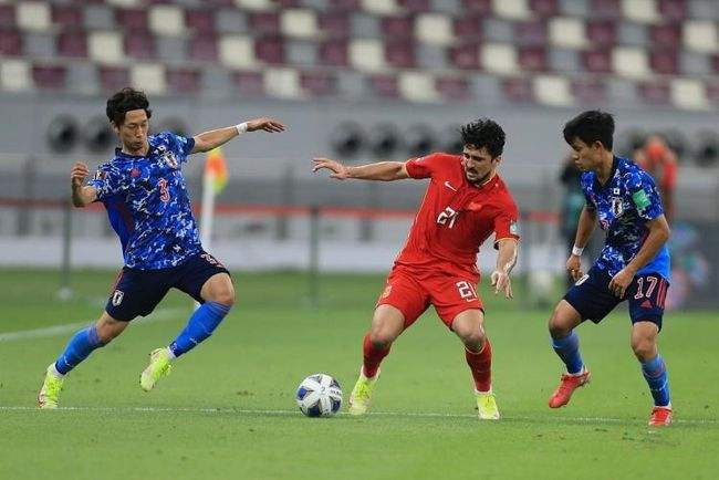 国足就是一道菜,国足就一点都没肌肉吗