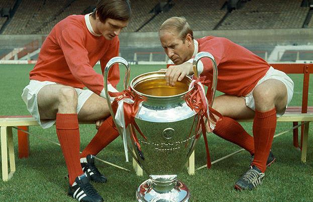 c罗回归曼联首秀鲁尼观众,c罗鲁尼曼联经典反击进球