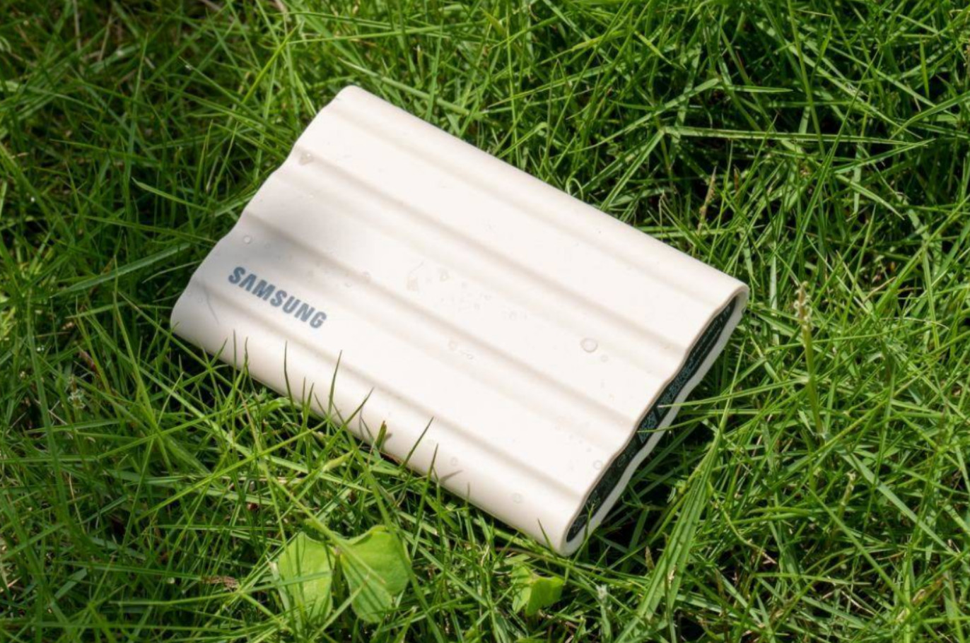 移动硬盘为什么不能存储数据,机械移动硬盘和固态硬盘哪个好