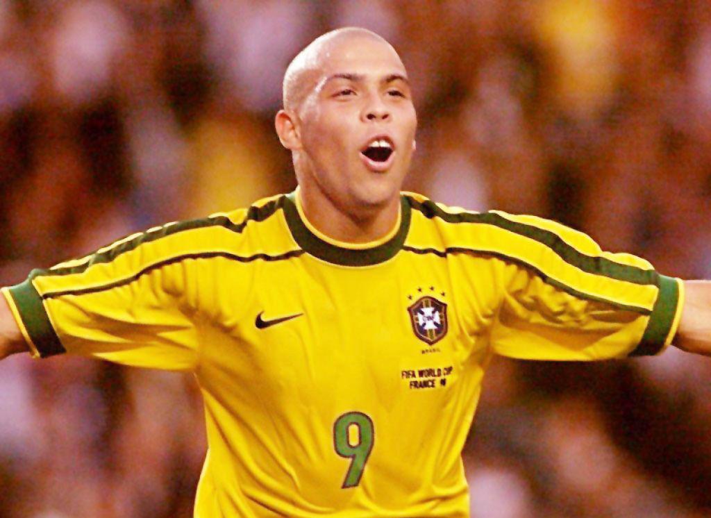 罗纳尔多c罗,罗纳尔多纪录片