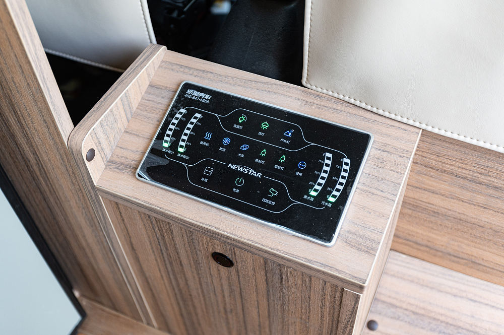 短小精干的b型房车,短小精悍的房车