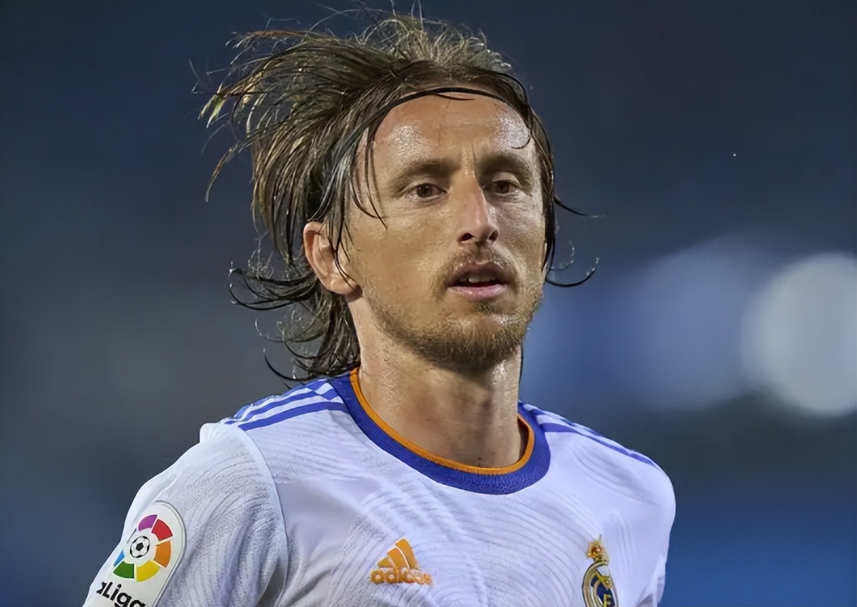 担任总监，又一个姆巴佩？豪门中场获主席认可，盼球员进入管理层