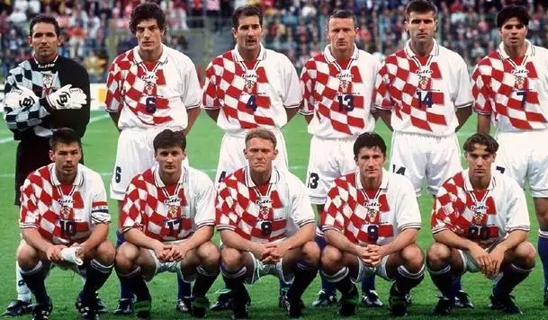 卡塔尔世界杯引发的争议,卡塔尔世界杯充满争议