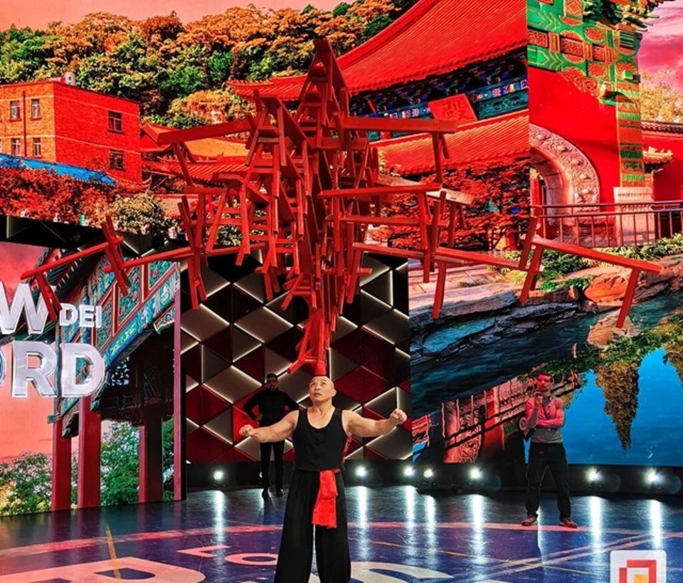 挑战水下吉尼斯,挑战吉尼斯纪录用鼻子喝水