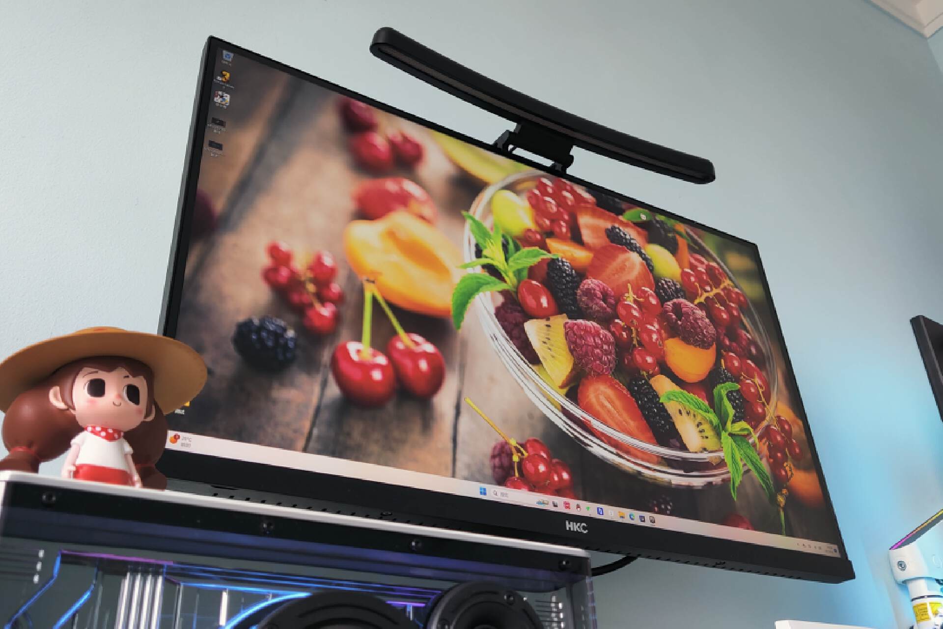 hkc2k曲面显示器评测,hkc24寸曲面144hz显示器推荐