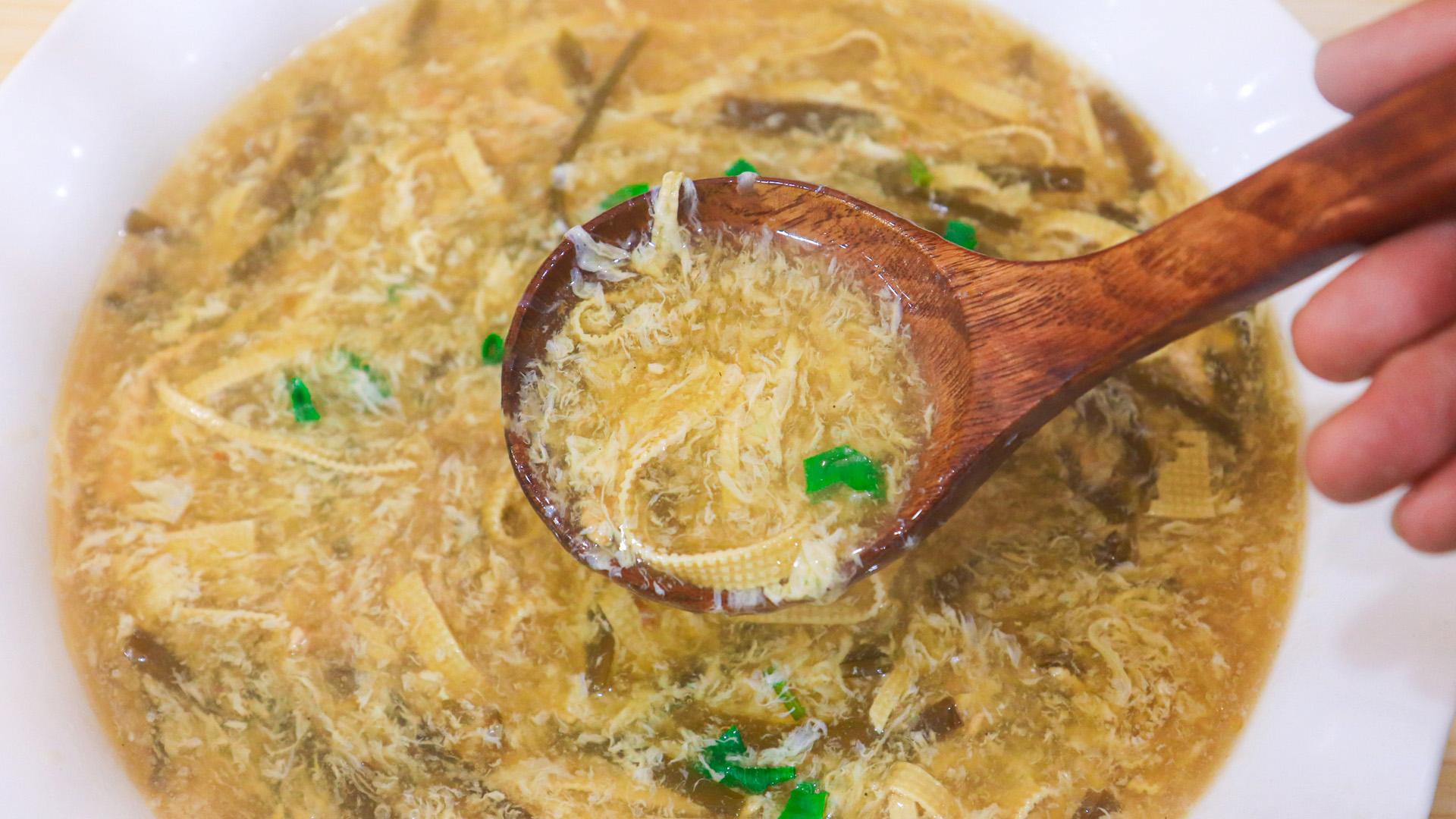 小孩子食补锌吃什么好,儿童锌过高症状吃什么食物补得快