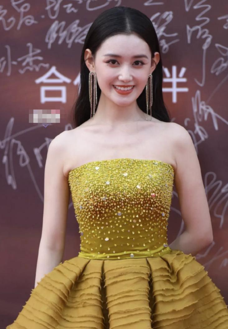 关晓彤于文文同框,于文文和关晓彤同框