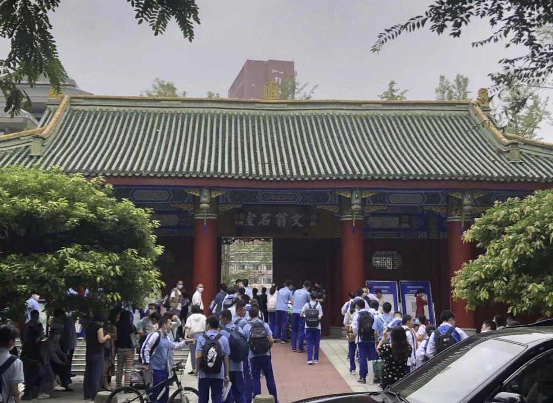 再见了，小盆友——9月19日成都家长成功“解除居家”……