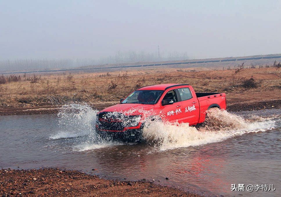 中兴皮卡威狮1949柴油版改装7座,中兴皮卡威狮1949柴油版介绍