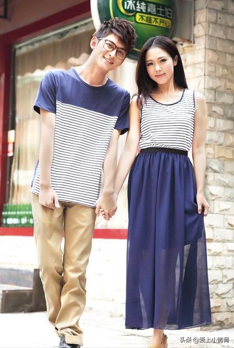 夏季新款热恋情侣装纯棉印花搞怪,时尚情侣装视频