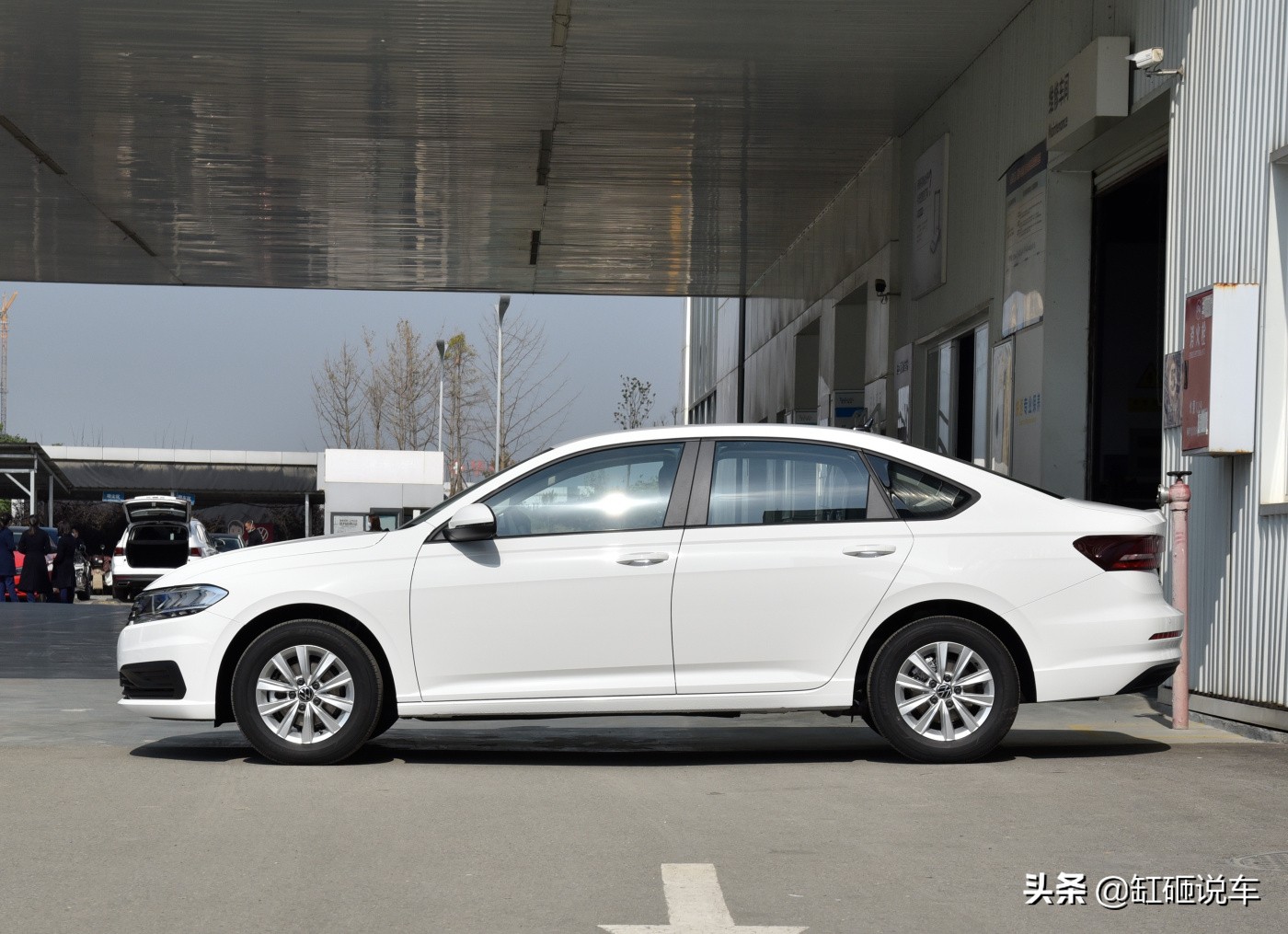 12万大众朗逸什么样,12万左右大众朗逸轿车推荐