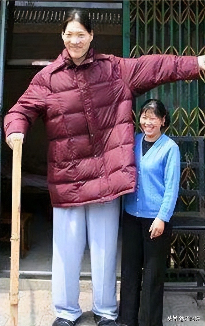 安徽女巨人姚德芬身高,女巨人姚德芬一生简历